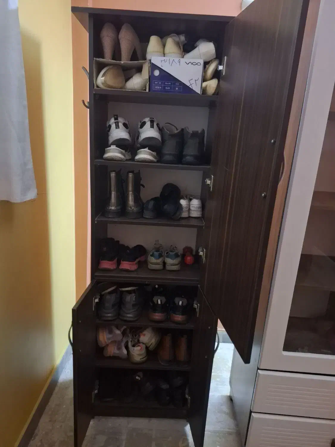 جاکفشی ،کمد|جاکفشی، کمد، دراور|تهران, باشگاه نفت|دیوار