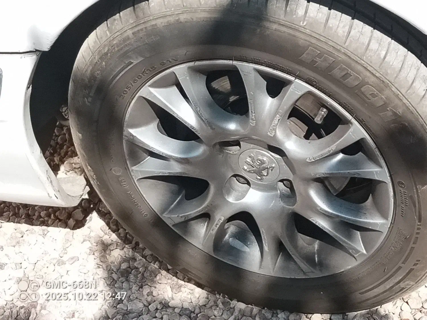 رینگ اسپرت شاخ گوزنی لاستیک خارجی 15|قطعات یدکی و لوازم جانبی|شیراز, قلات|دیوار