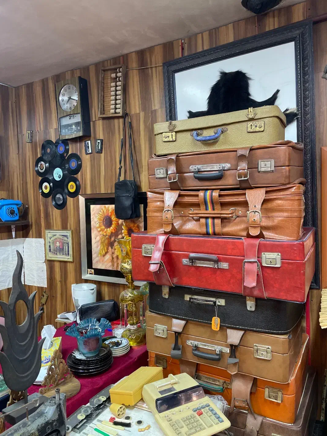 خرید و فروش انواع لوازم آنتیک و قدیمی|کلکسیون اشیاء عتیقه|رشت, ساغری سازان|دیوار