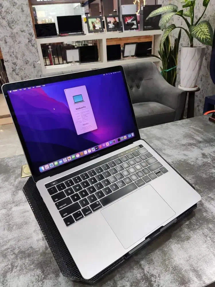 MacBook Pro 2017 Touch Bar (فروش اقساط)|رایانه همراه|قم, عمار یاسر|دیوار