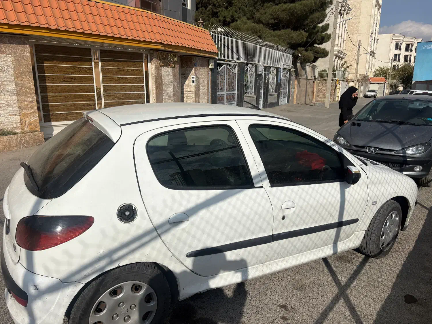 206 سفید|خودرو سواری و وانت|اراک, |دیوار