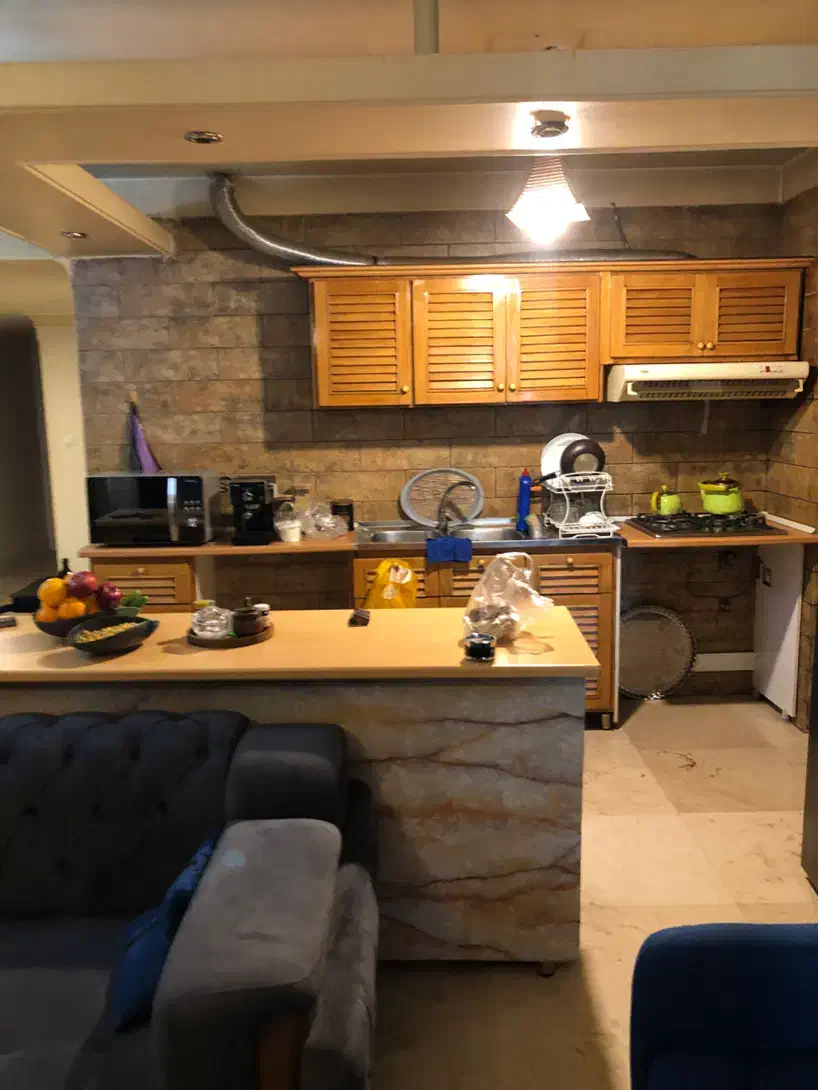 ۸۲متر دو خوابه تکواحدی  فاطمی (شمالی)