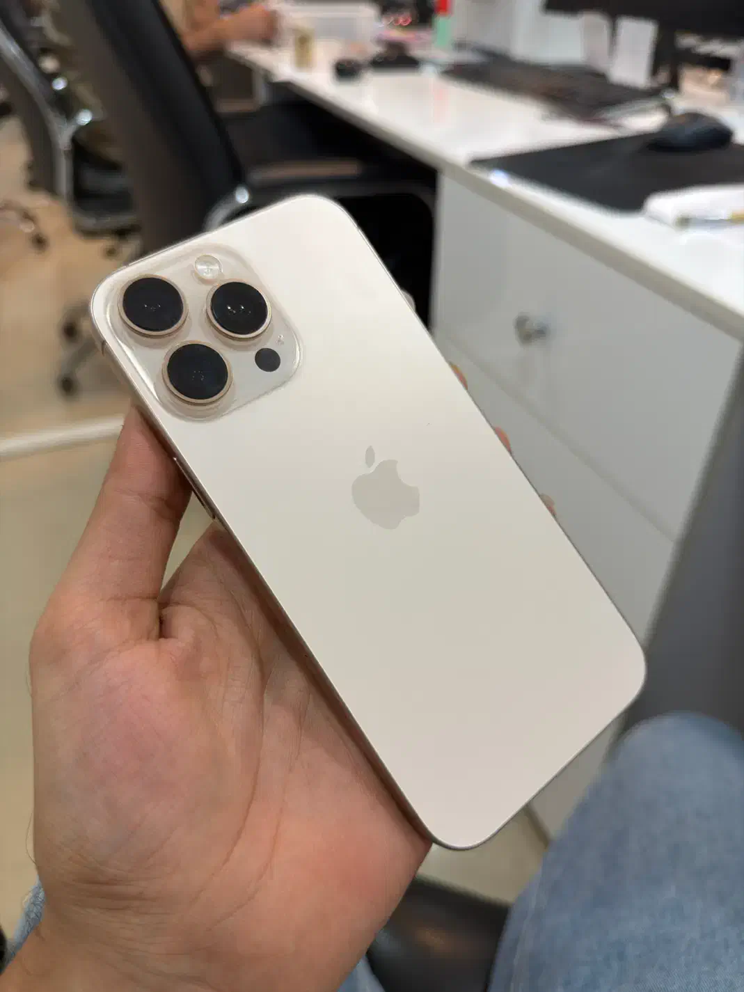 16 pro max|موبایل|قشم, |دیوار