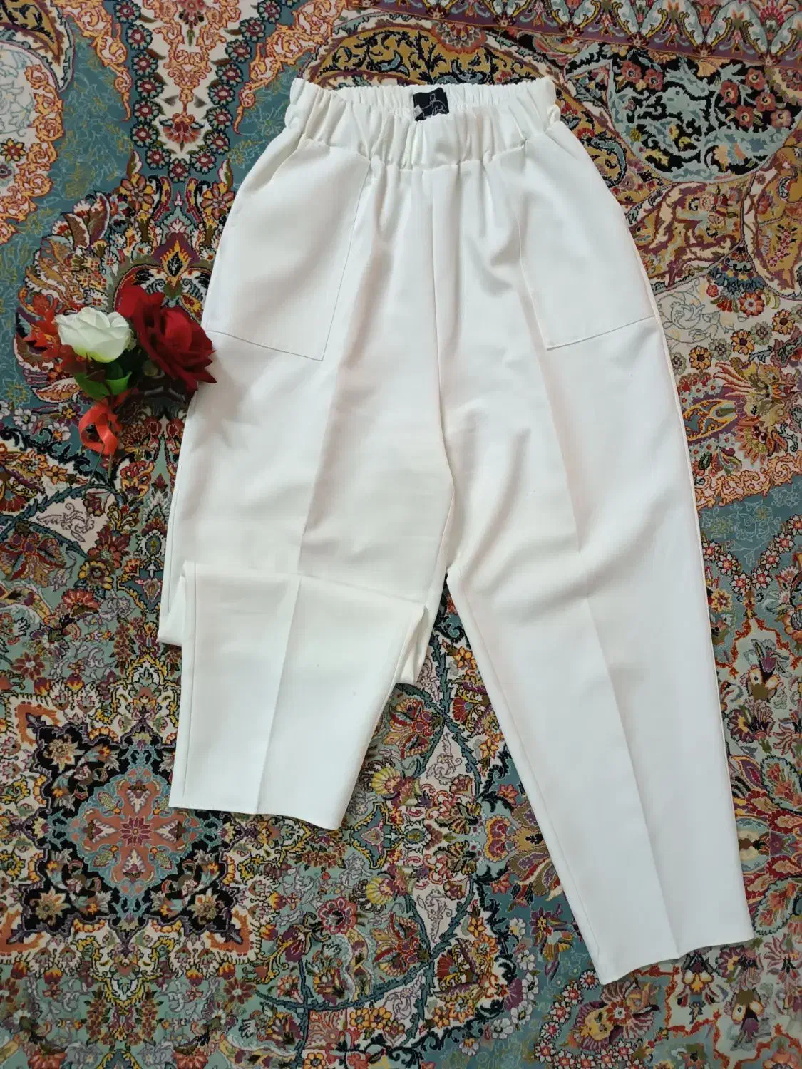 لباس|لباس|آبیک, |دیوار