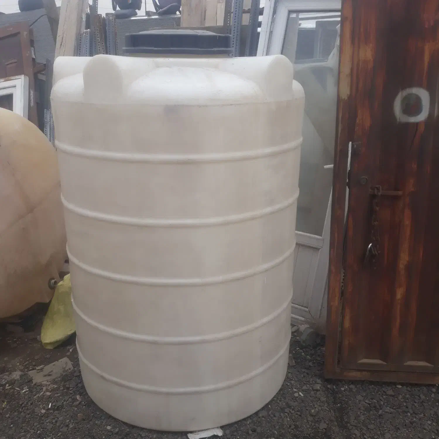 تانکر اب ۱۵۰۰لیتری ۳۰۰۰لیتری|مصالح و تجهیزات ساختمان|شهریار, شهرک مصطفی خمینی|دیوار