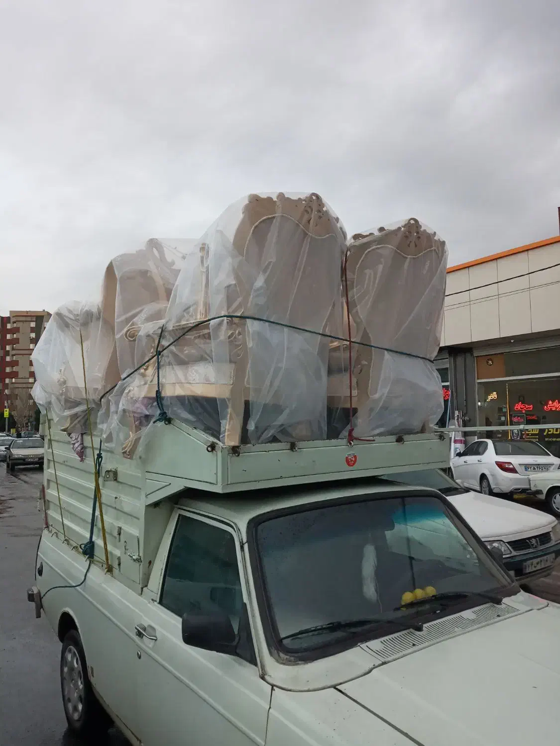 وانت بارتلفنی کف صاف حمل ونقل اثاثیه منزل مبل و ..|خدمات حمل و نقل|تبریز, |دیوار