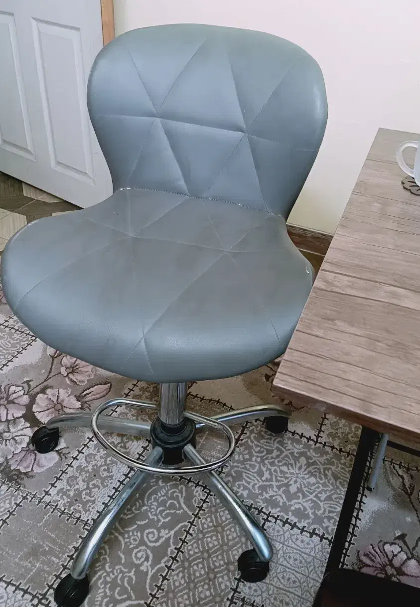 صندلی چرخدار اپن، آشپزخانه، آرایشگاه، پیشخوان|صندلی و نیمکت|کرمان, |دیوار