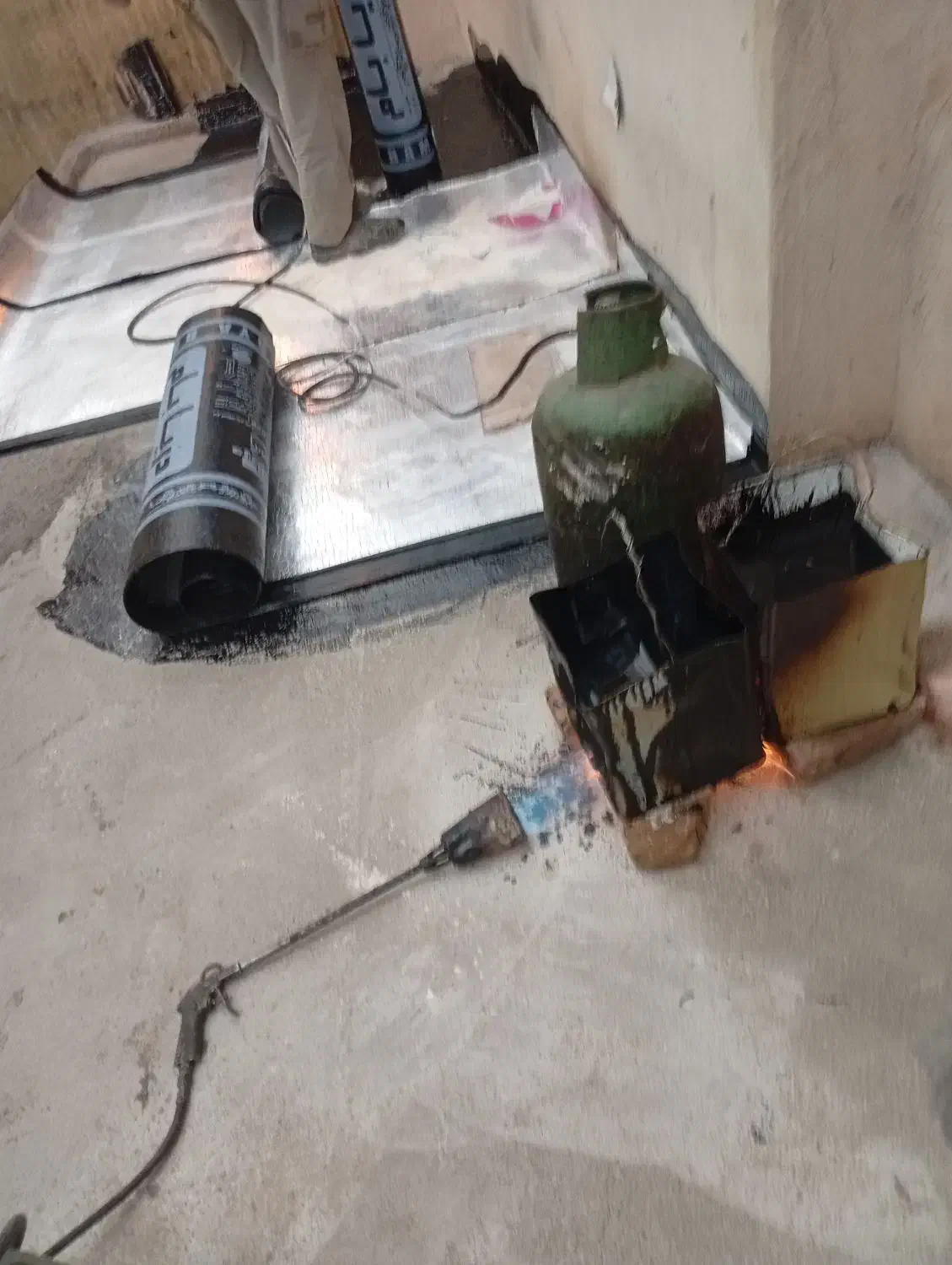 ایزوگام دلیجان و قیرگونی سرویس|خدمات پیشه و مهارت|تهران, افسریه جنوبی|دیوار