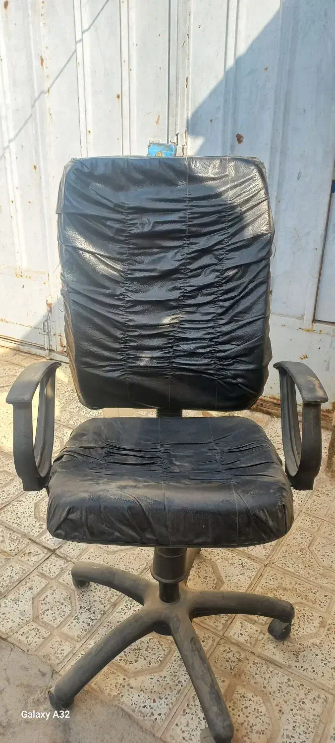 صندلی اداری|مبلمان اداری|برخوار, |دیوار