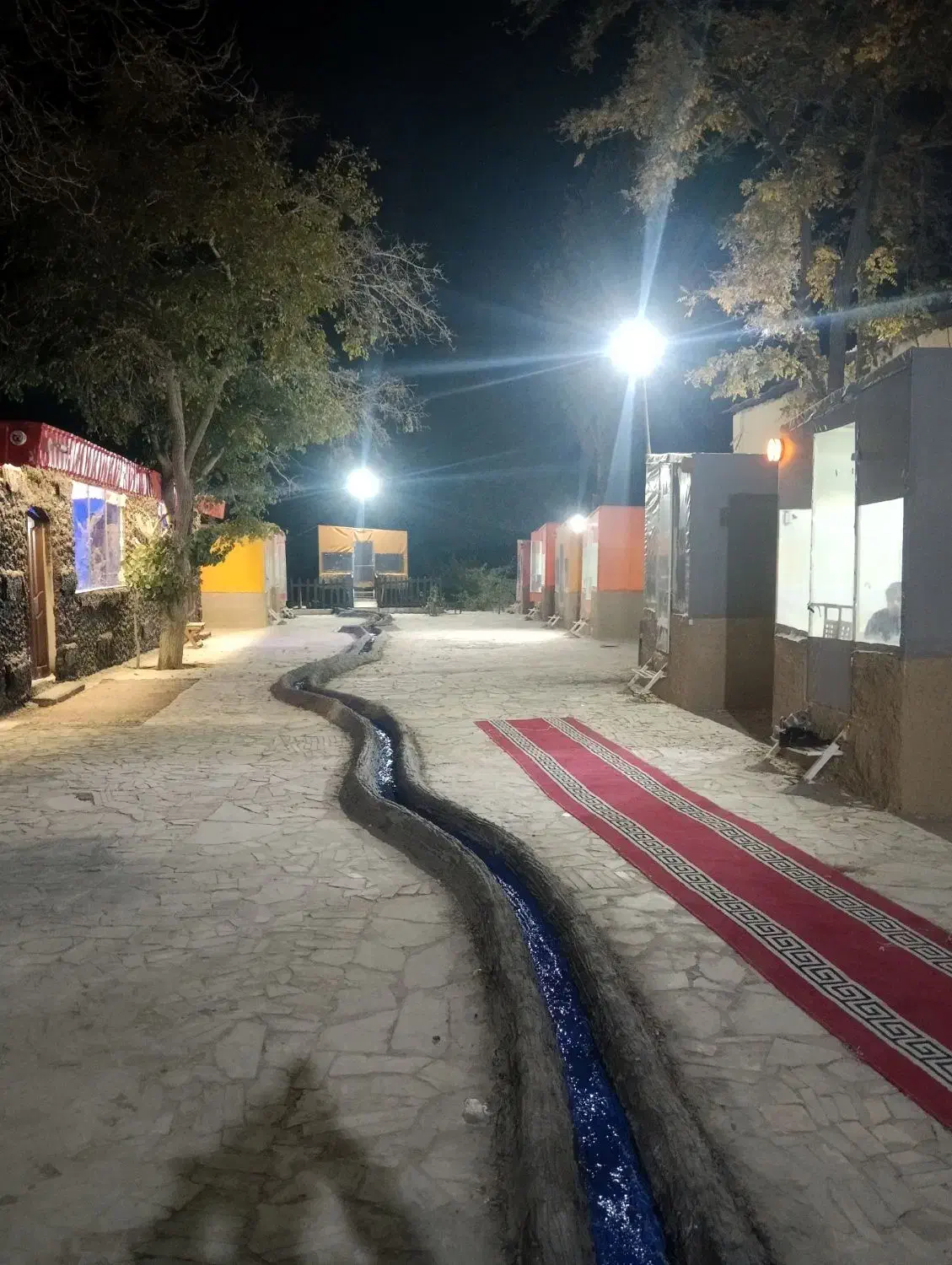 اجاره کافه تولد و مهمونی کوچک رایگان|خدمات پذیرایی، مراسم|مشهد, شترک|دیوار