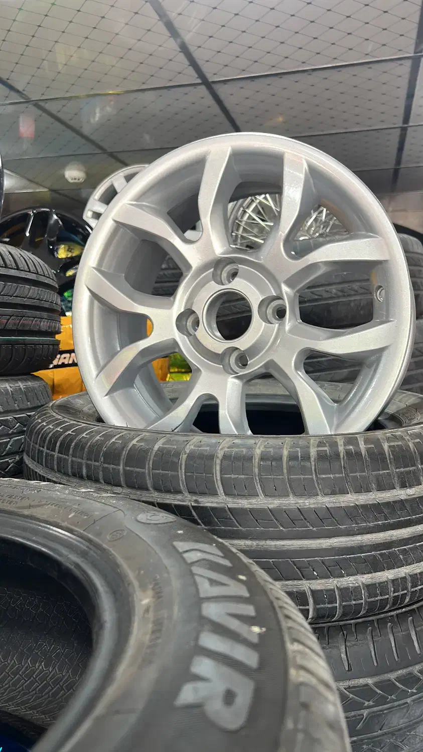 پخش رینگ و لاستیک ایرانی و خارجی ب قیمت عمده|قطعات یدکی و لوازم جانبی|اهواز, بیست متری شهدا|دیوار