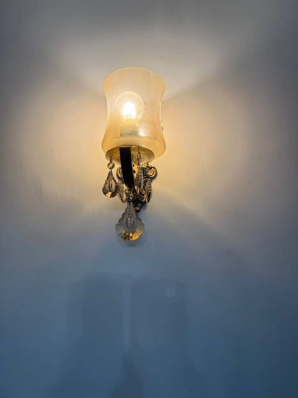 دیوارکوب|لوستر و چراغ آویز|تهران, گلستان (شهرک راه آهن)|دیوار