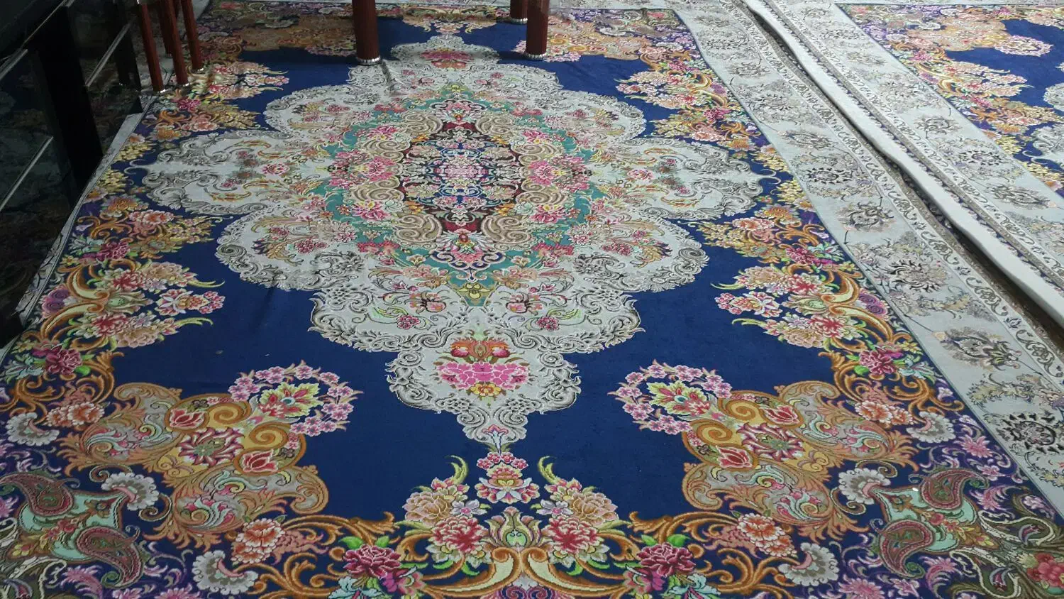 یک جفت روفرشی کش دار مخمل الیاف درجه یک  ۱۲ متری|روفرشی|شاهین‌شهر, فیض|دیوار