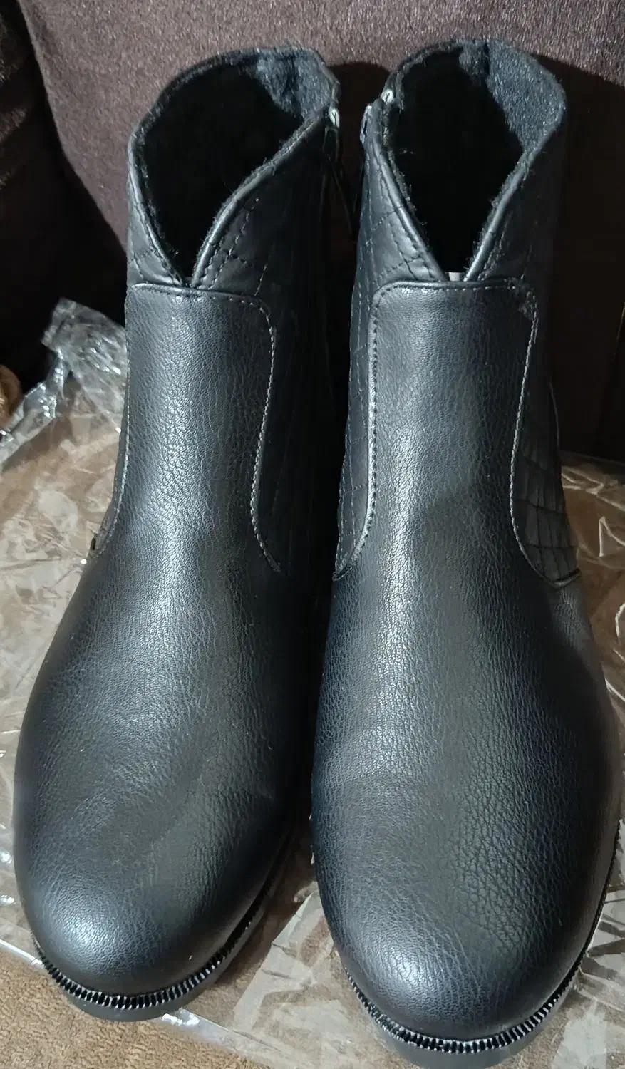 نیم بوت شنل|کیف، کفش، کمربند|سمیرم, |دیوار