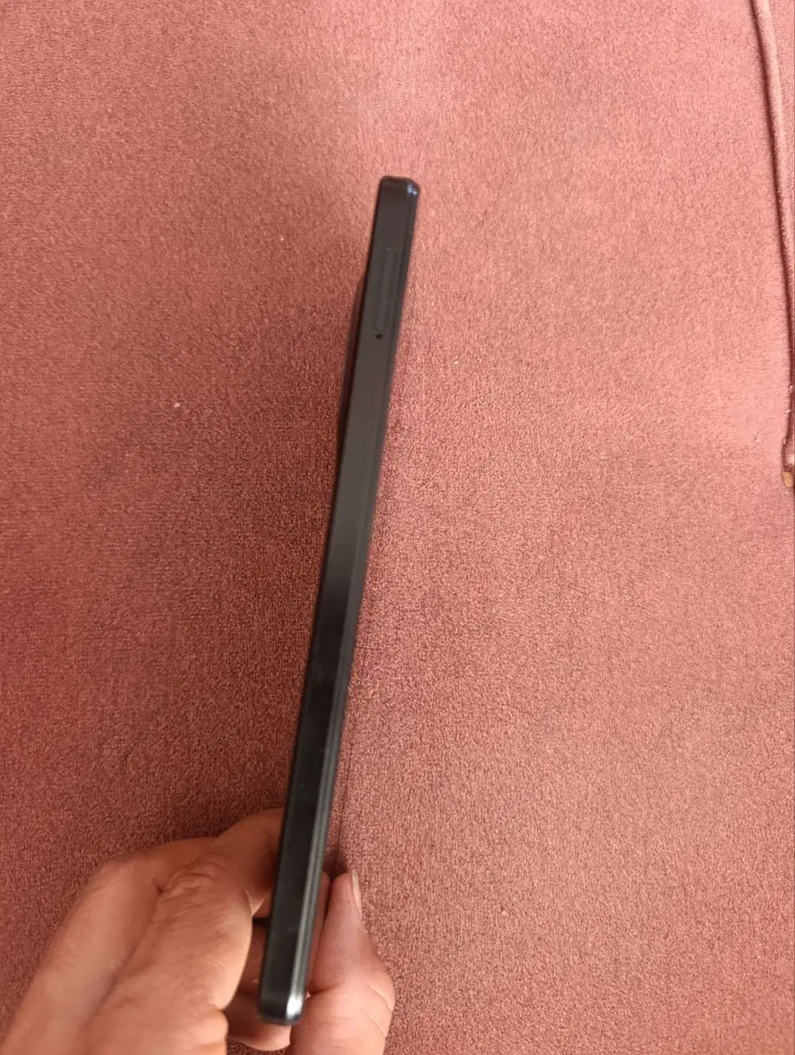 Aتری|موبایل|پائین جام, |دیوار