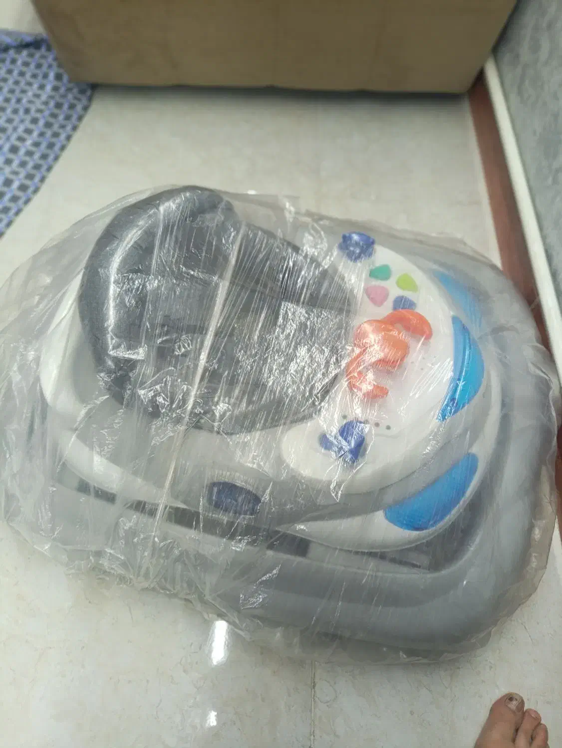 روروک رنگ سفید طوسی|اسباب و اثاث بچه|نظرآباد, رسالت|دیوار