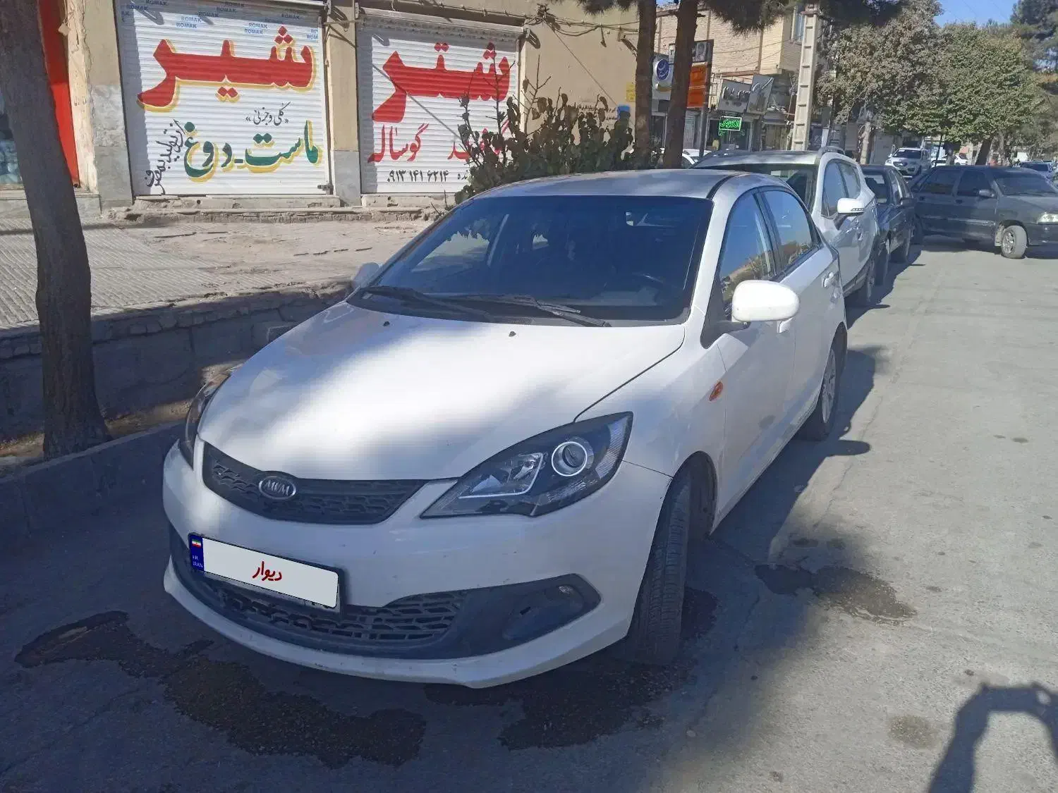 فروش خودروی ام وی ام بسیار تمیز|خودرو سواری و وانت|کرمان, |دیوار