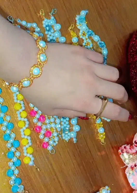 دستبند|بدلیجات|نجفآباد, حومه نجف آباد|دیوار