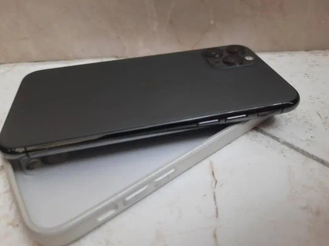 آیفون ۱۱پرو ۲۵۶ گیگ درحد نو|موبایل|تهران, هاشمی|دیوار