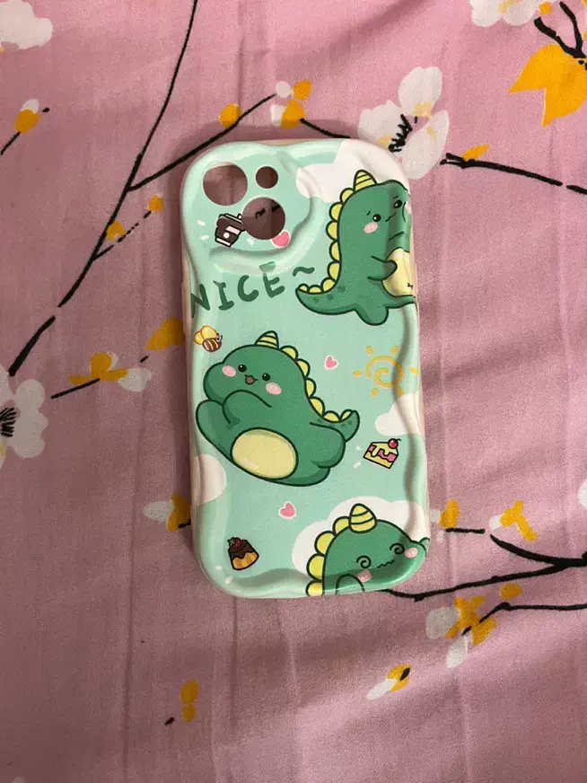 قاب آیفون ۱۳ نرمال|لوازم جانبی موبایل و تبلت|فولادشهر, مسکن مهر فولادشهر|دیوار