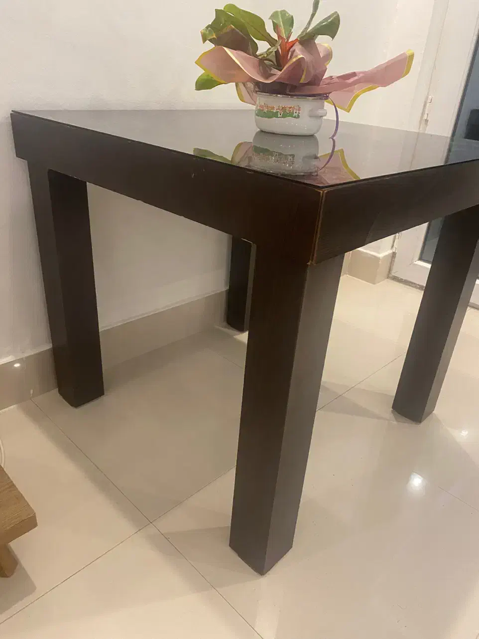 میز ناهار خوری ۴ نفره ام دی اف|میز و صندلی غذاخوری|کیش, |دیوار