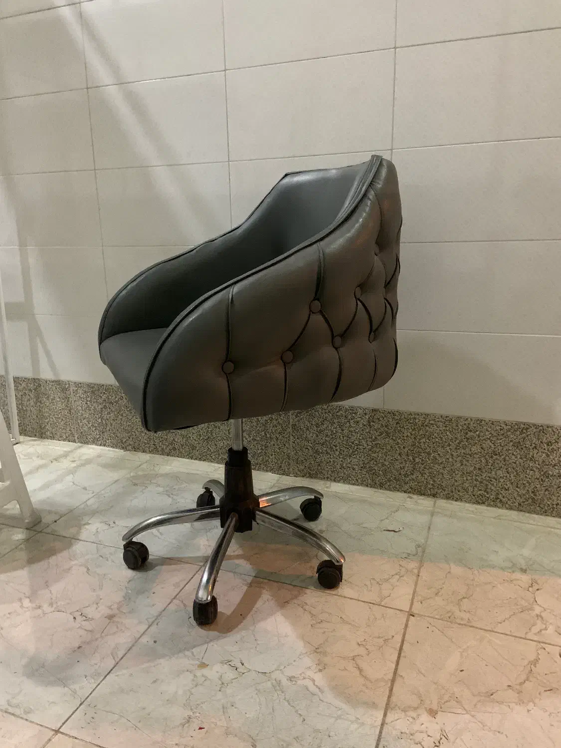 صندلی جک دار|مبلمان اداری|مرند, |دیوار