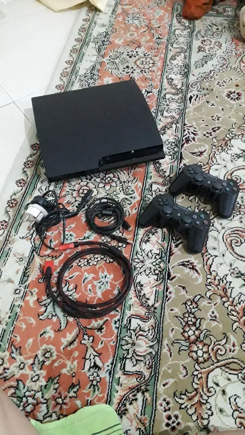 فروشps3 به همراه دو دسته و یک بازی جی تی ای وی|کنسول، بازی ویدئویی و آنلاین|کرج, مرکز تحقیقات البرز|دیوار
