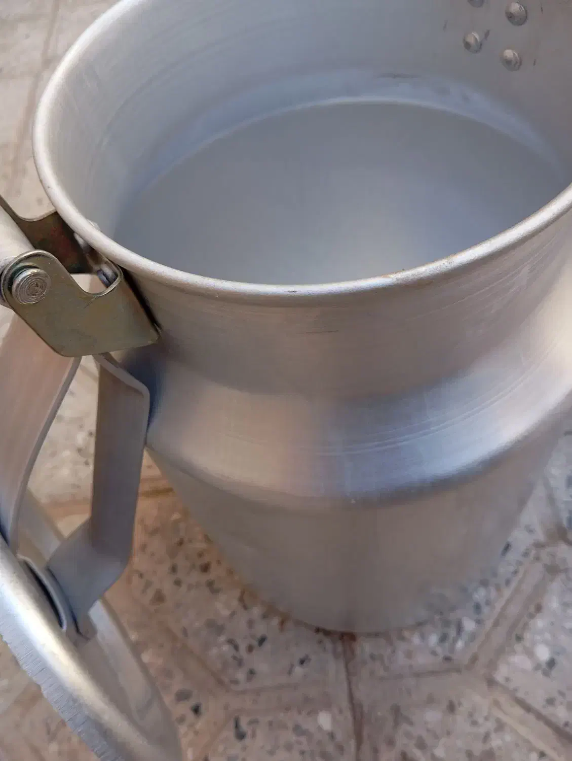 ظرف شیر|ظروف نگهدارنده، پلاستیکی، یک‌بارمصرف|زاهدان, |دیوار