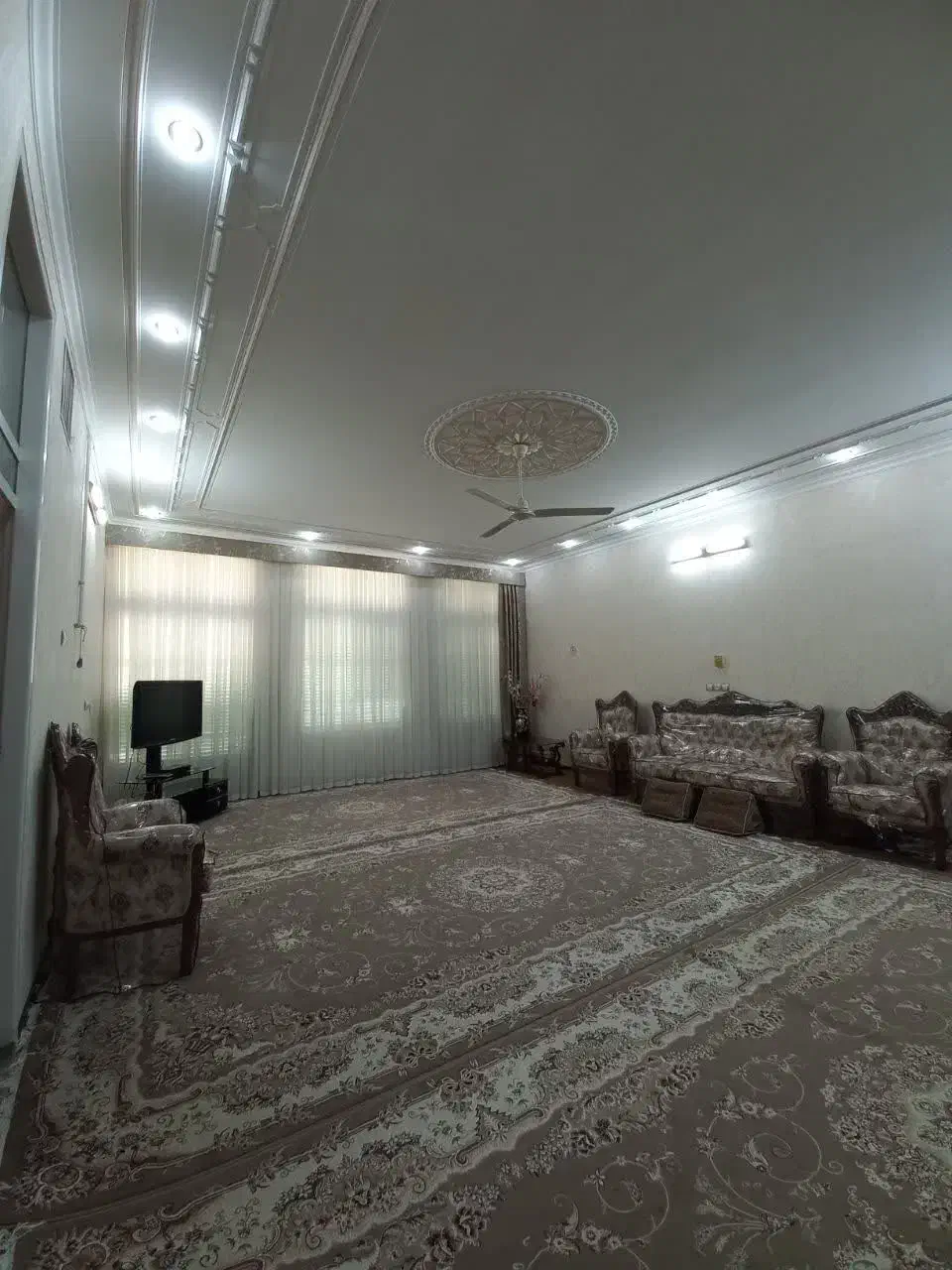 منزل مسکونی در سرچشمه زارچ|فروش خانه و ویلا|زارچ, |دیوار