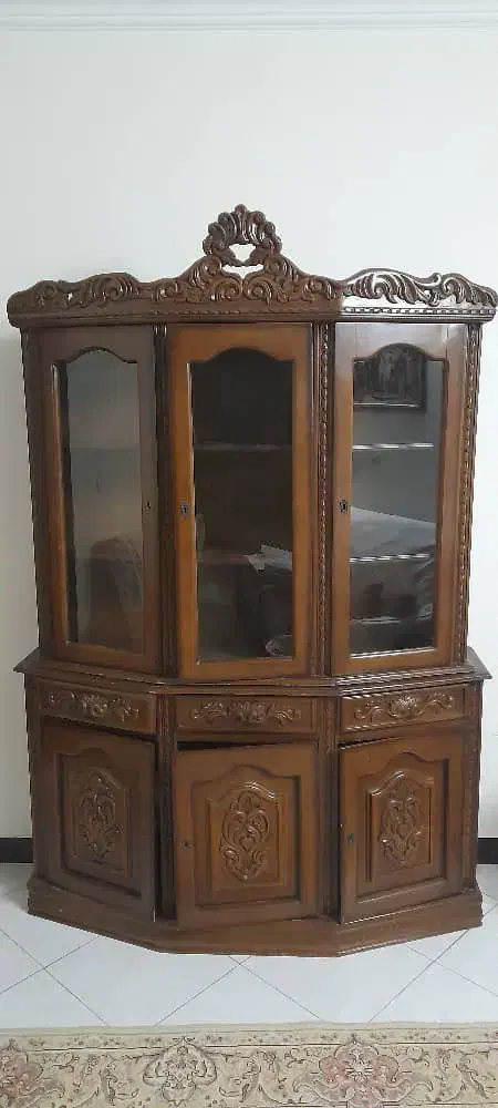 ویترین چوبی دوتکه رایگان به نیازمند|بوفه، ویترین، کنسول|اندیشه, اندیشه فاز ۳|دیوار