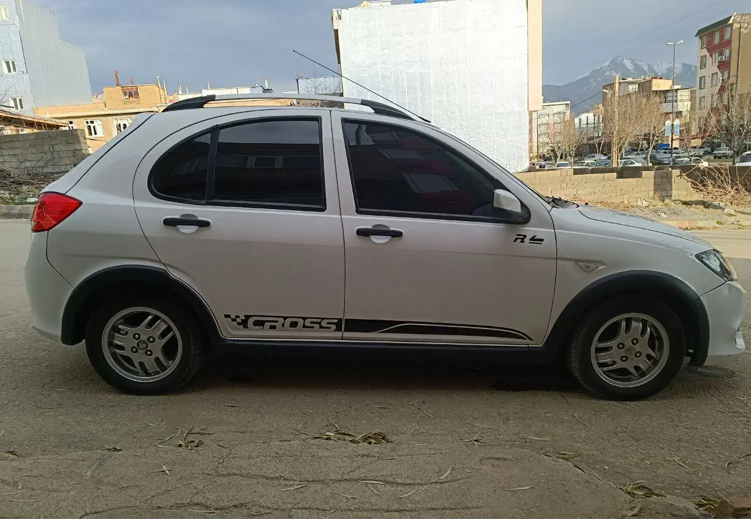 کوئیک R|خودرو سواری و وانت|بانه, |دیوار