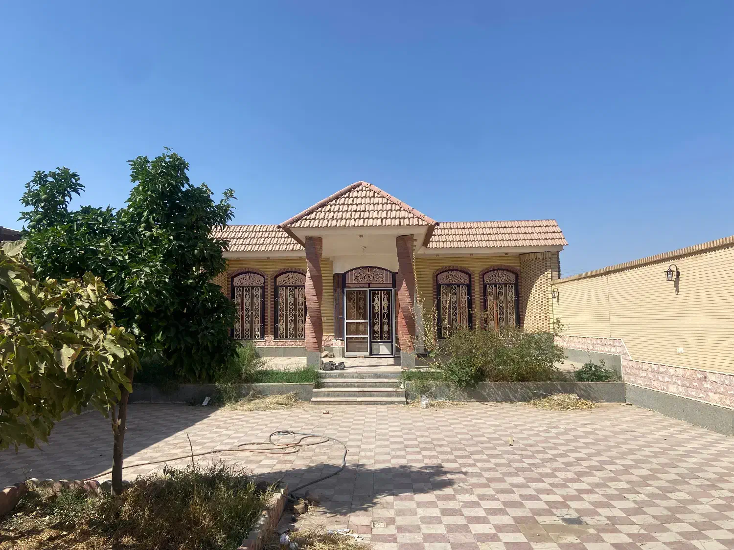 پرستار شمالی ۲۲۰ متر ۳ خواب طبق توضیحات|اجارهٔ خانه و ویلا|زرند, |دیوار