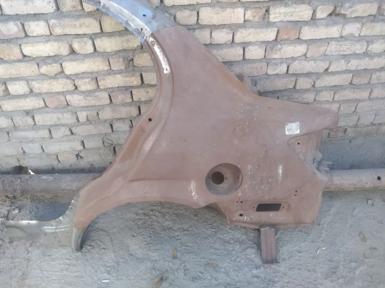 گلگیر عقب ساینا با دوبل|قطعات یدکی و لوازم جانبی|فولادشهر, B2|دیوار