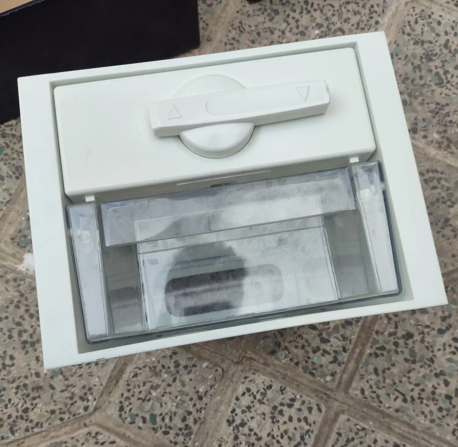 مقداری لوازم آشپزخانه|ظروف نگهدارنده، پلاستیکی، یک‌بارمصرف|زنجان, |دیوار