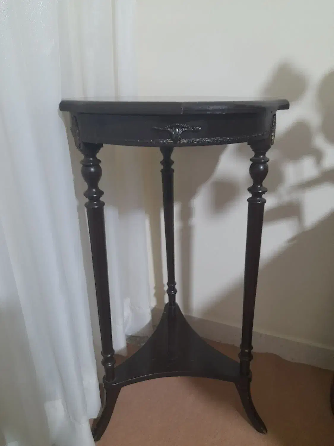 میز تلفن|میز تلفن|قوچان, |دیوار