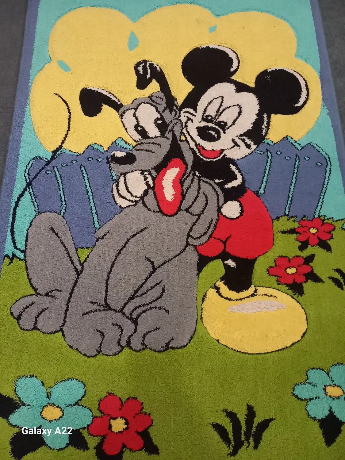 فرش اتاق کودک|فرش|رباط‌کریم, رباط‌کریم|دیوار