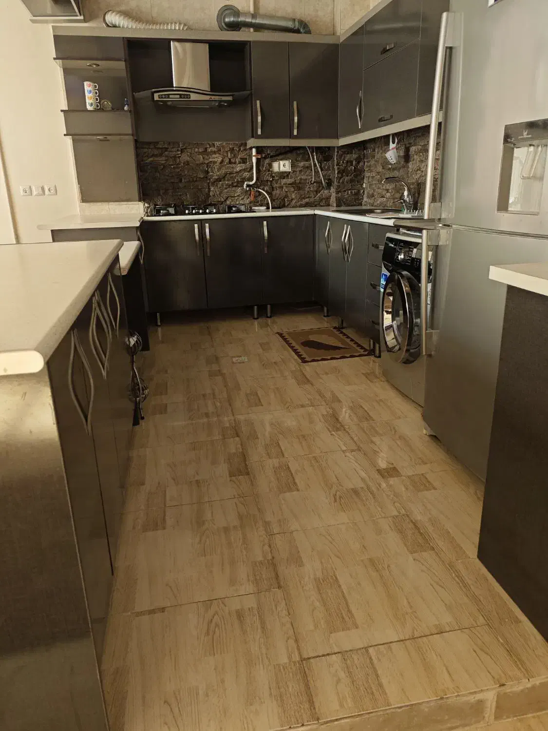 آپارتمان ۸۴ متری دو خواب|فروش آپارتمان|شاهینشهر, شهرک هشت بهشت|دیوار