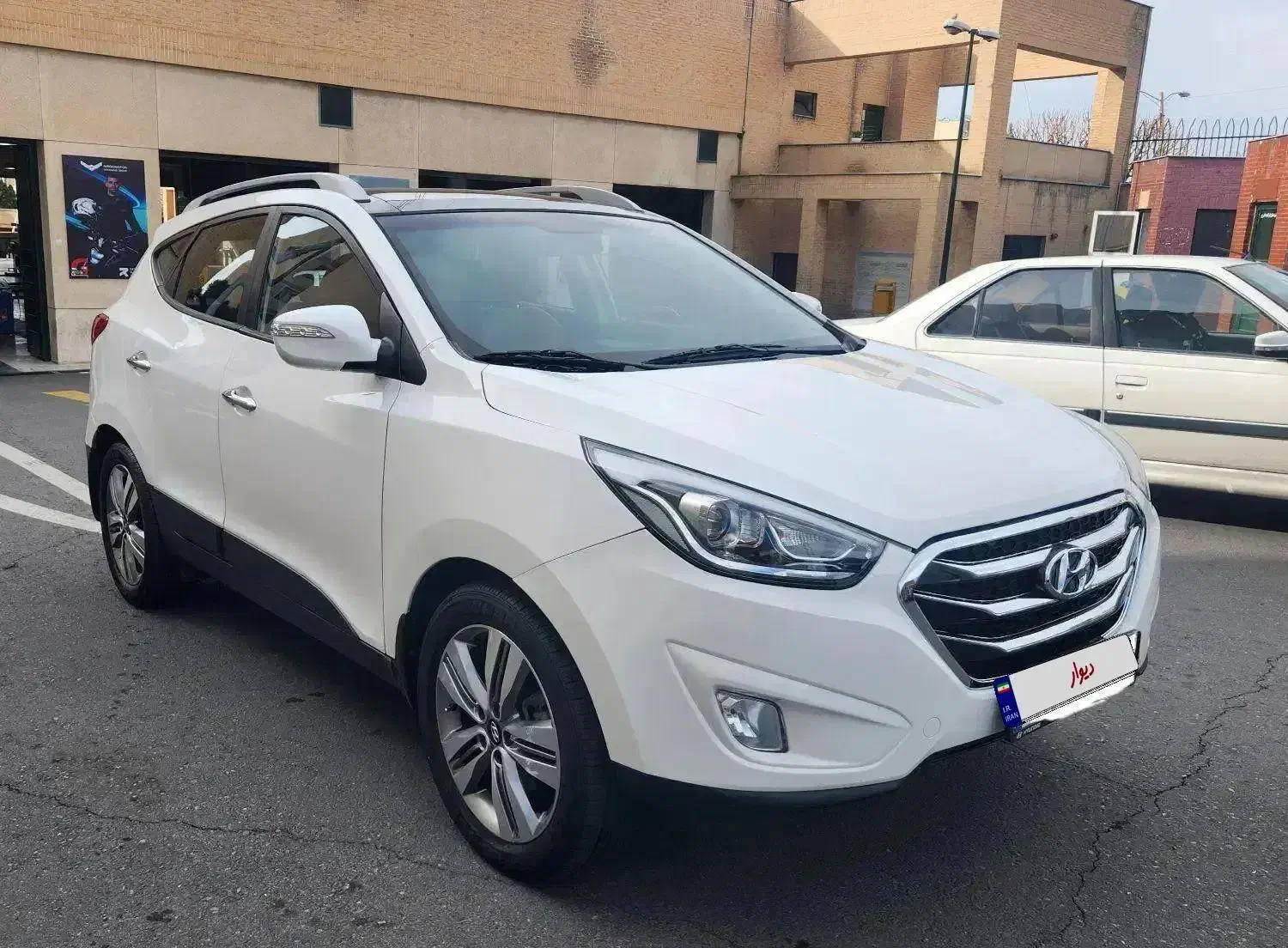 توسان ۲۰۱۴|خودرو سواری و وانت|تهران, شاهین|دیوار