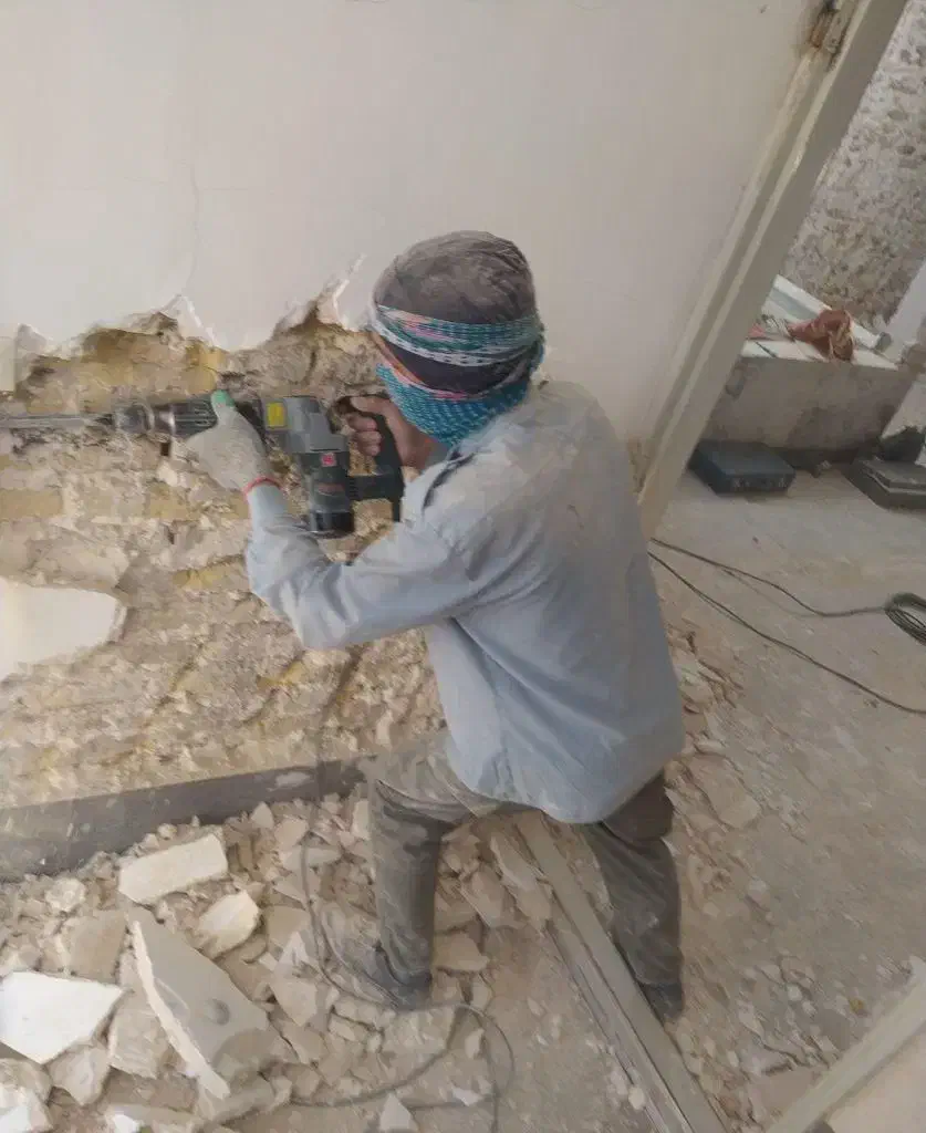 تخریب کاری|خدمات پیشه و مهارت|کیش, |دیوار