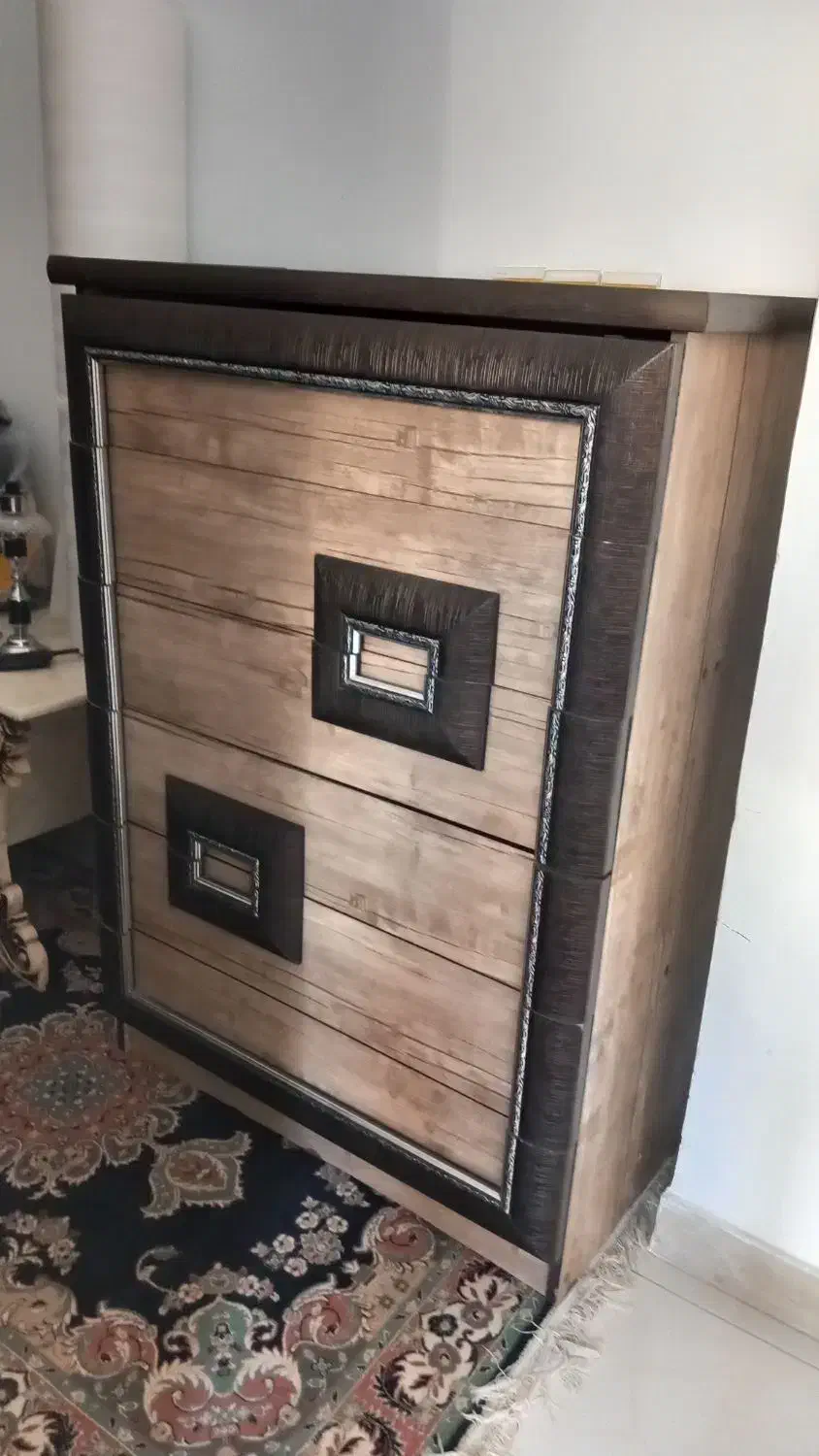 دراور|جاکفشی، کمد، دراور|شهریار, شهریار|دیوار