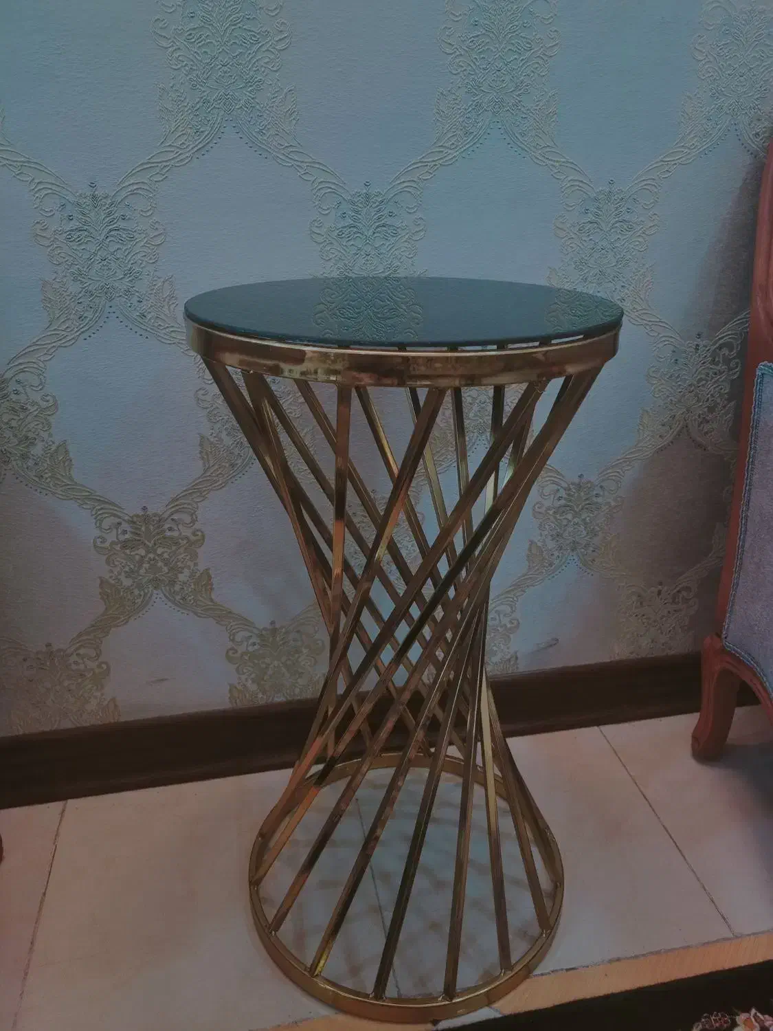 میز طلایی|مبلمان خانگی و میز عسلی|یزد, |دیوار