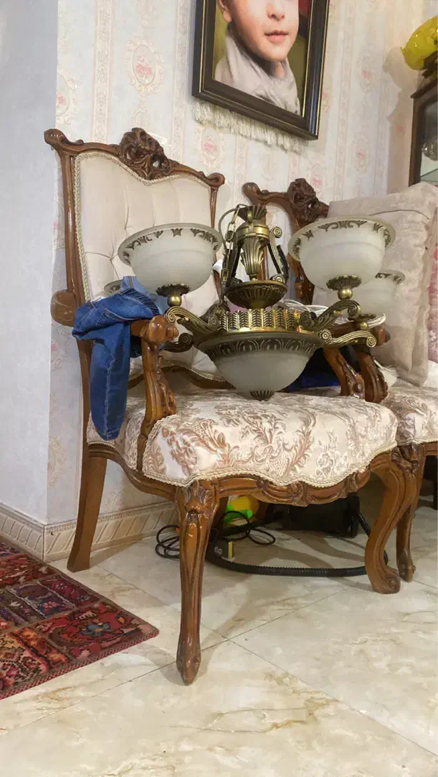 لوستر عتیقه برنز|لوستر و چراغ آویز|کرج, کمال‌شهر|دیوار