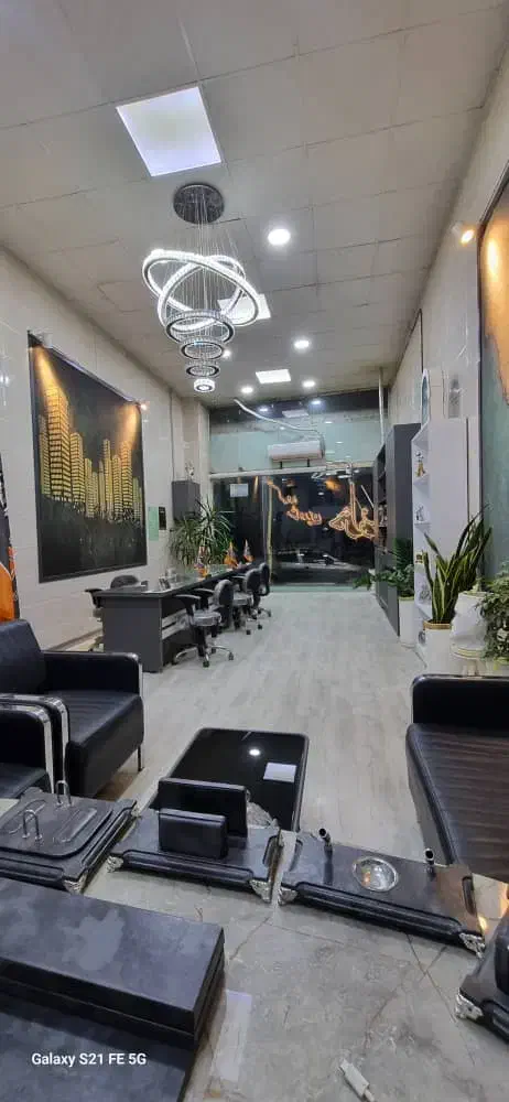 استخدام مشاور آقا و خانم با حقوق بالا|استخدام بازاریابی و فروش|کهریزک, |دیوار