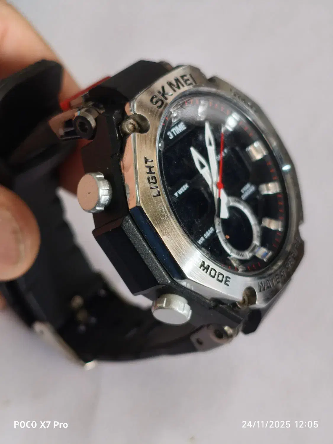 ساعت عقربه ای و دیجیتالی SKMI|ساعت|رشت, بازار|دیوار