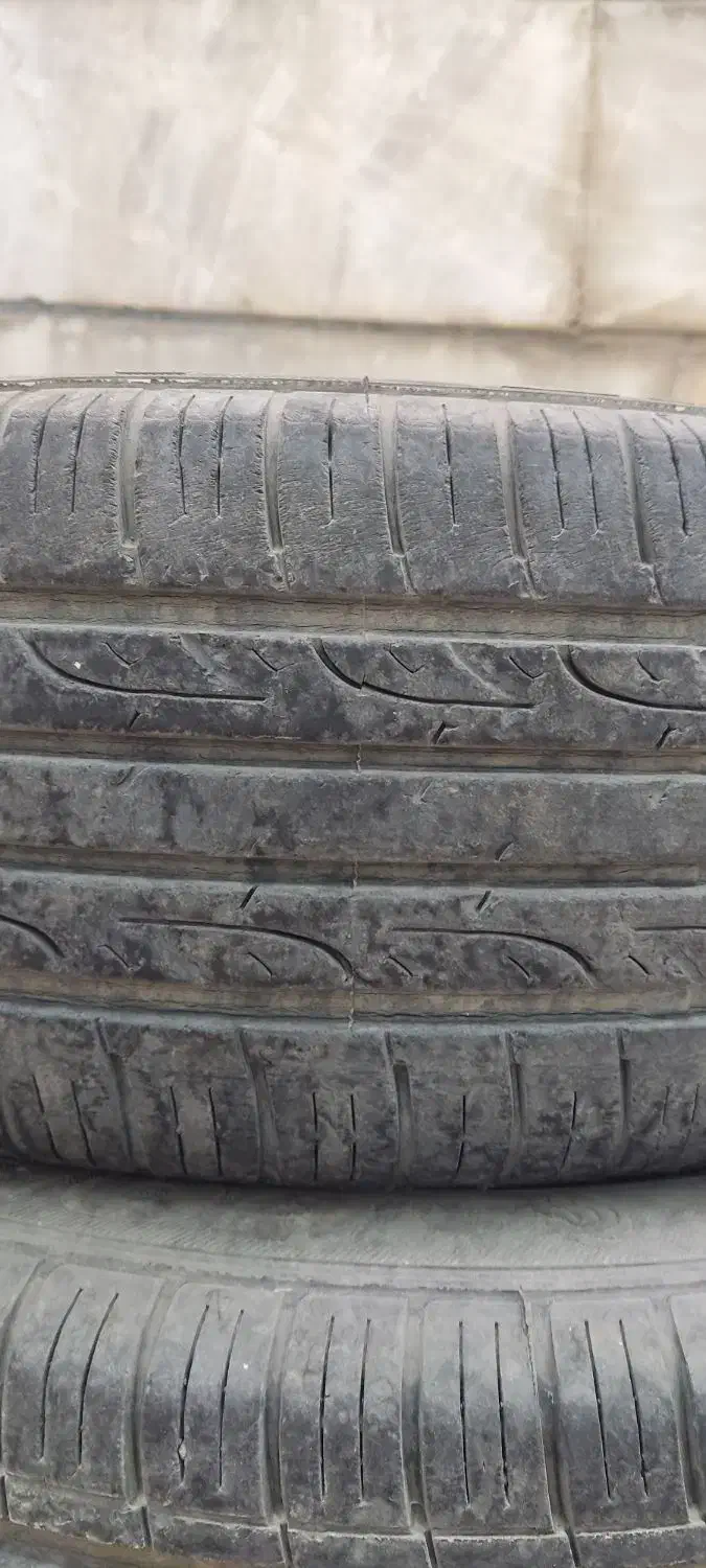 4حلقه لاستیک گلدستون 185 R14|قطعات یدکی و لوازم جانبی|خرم‌آباد, |دیوار