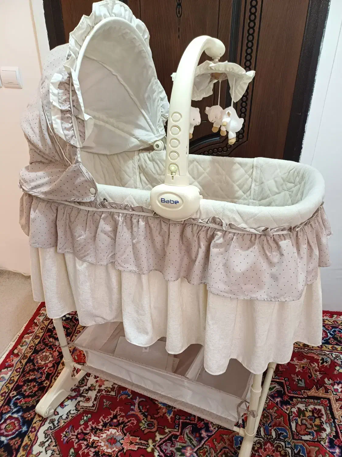 گهواره ننی تخت کنار مادر|تخت و صندلی بچه|تبریز, |دیوار