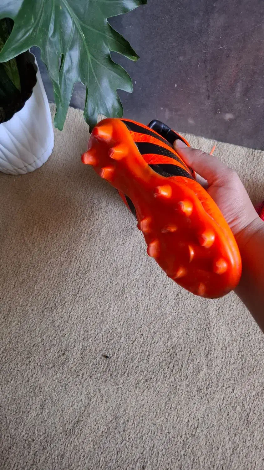 کفش فوتبال نو سایز 31 و33و34|تجهیزات ورزشی|قزوین, |دیوار