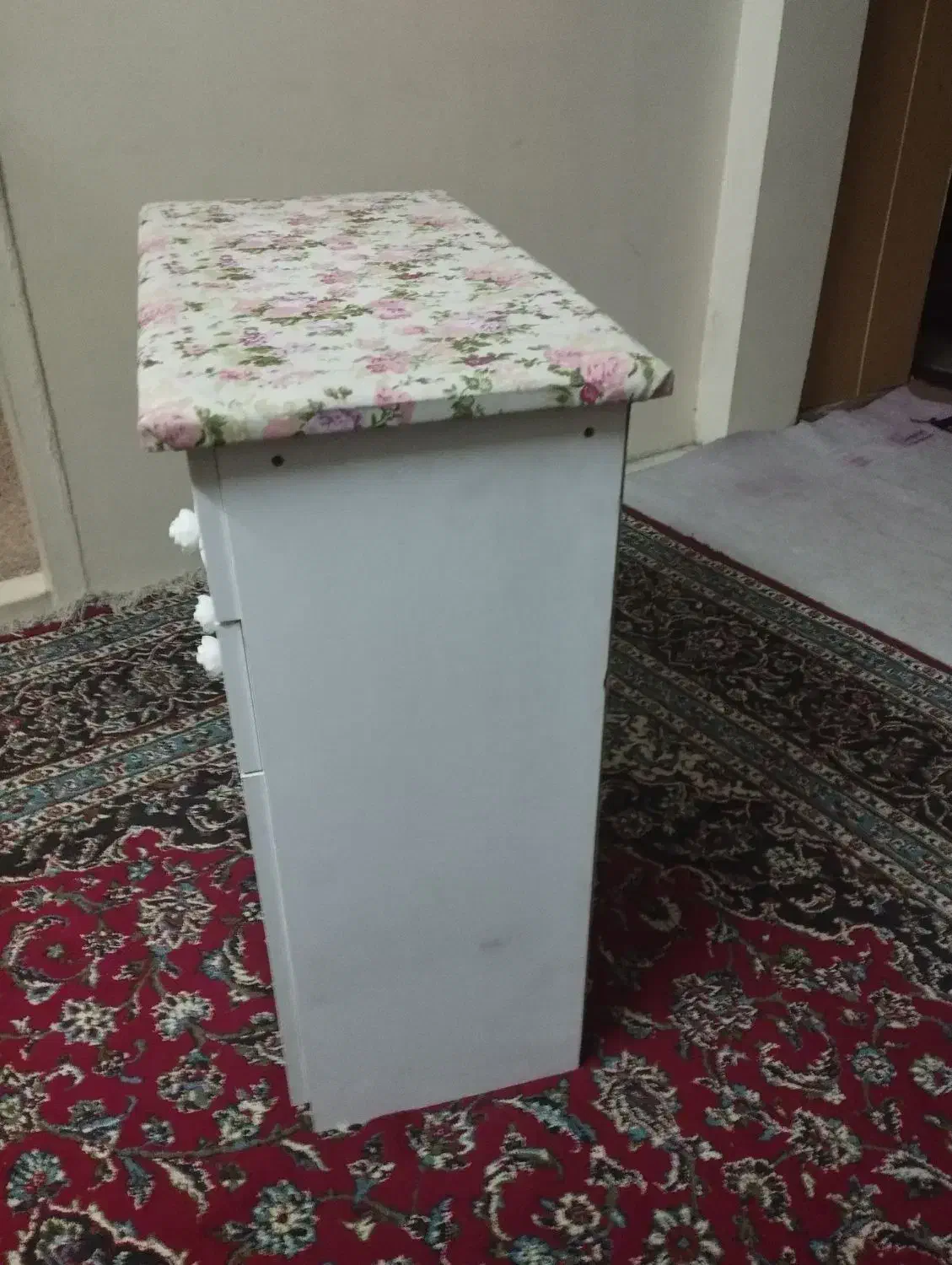 میز چرخ خیاطی|لوازم خیاطی و بافتنی|مشهد, کارمندان دوم|دیوار