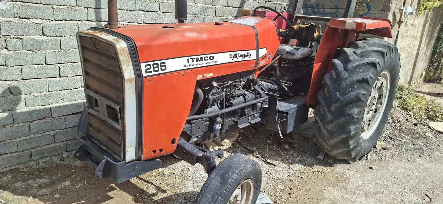 فروش تراکتور ۲۸۵ مدارک اماده انتقال با سهمیه سوخت|خودرو سنگین|فیروزآباد (فارس), |دیوار