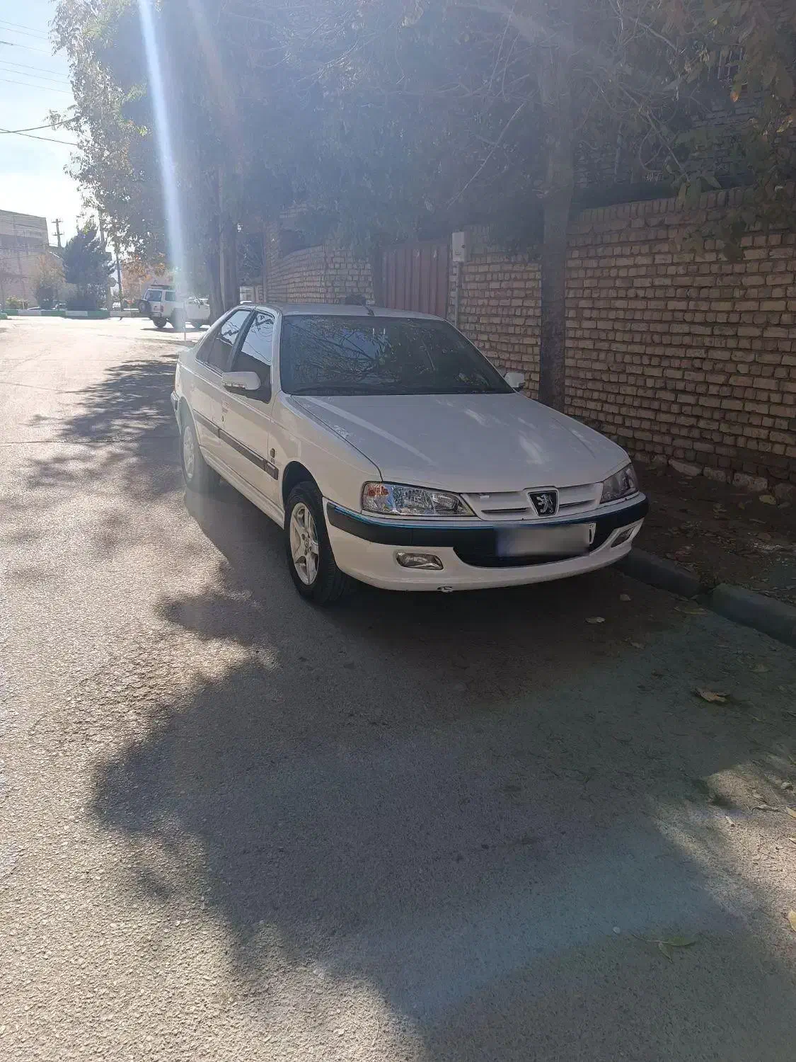 پژو پارس سال|خودرو سواری و وانت|الیگودرز, |دیوار